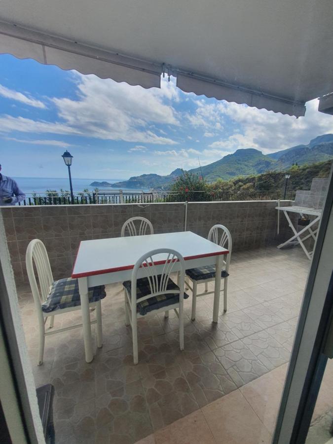 Casa Vacanze Don Sebastiano เลโตยานนี ภายนอก รูปภาพ